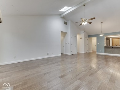 VALLE VISTA GOLF COURSE * MAIN LEVEL RANCH UPDATED CONDO * on Valle Vista Country Club in Indiana - for sale on GolfHomes.com, golf home, golf lot