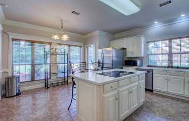 Gorgeous Home in the Lawrence Addition of Maumelle! This on Maumelle Golf and Country Club in Arkansas - for sale on GolfHomes.com, golf home, golf lot