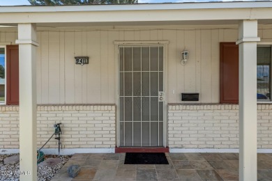 Discover this delightful 2 bedroom, 2 bathroom home located in on Sun City Country Club in Arizona - for sale on GolfHomes.com, golf home, golf lot