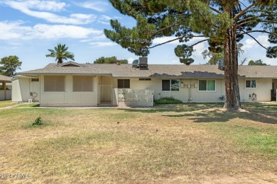 Discover this delightful 2 bedroom, 2 bathroom home located in on Sun City Country Club in Arizona - for sale on GolfHomes.com, golf home, golf lot