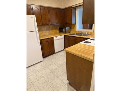 Location Location Location!  In town country club living in on Cross Creek Golf Course in Georgia - for sale on GolfHomes.com, golf home, golf lot