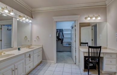 Gorgeous Home in the Lawrence Addition of Maumelle! This on Maumelle Golf and Country Club in Arkansas - for sale on GolfHomes.com, golf home, golf lot