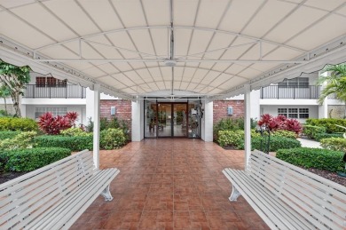 A bright and spacious 2-bedroom, 2-bathroom condo located in the on Palm-Aire Country Club and Resort - Palms in Florida - for sale on GolfHomes.com, golf home, golf lot