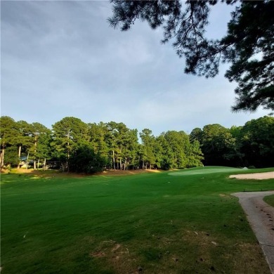 Charming  Move-In Ready in Turtle Cove!

Welcome to 281 on Turtle Cove Golf Course in Georgia - for sale on GolfHomes.com, golf home, golf lot