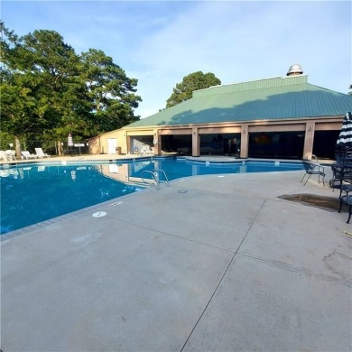 Charming  Move-In Ready in Turtle Cove!

Welcome to 281 on Turtle Cove Golf Course in Georgia - for sale on GolfHomes.com, golf home, golf lot