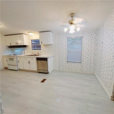 Charming  Move-In Ready in Turtle Cove!

Welcome to 281 on Turtle Cove Golf Course in Georgia - for sale on GolfHomes.com, golf home, golf lot