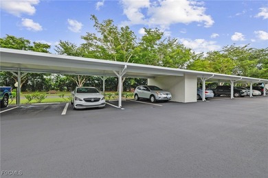 Immaculate and tastefully decorated 2-bedroom, 2-bath Glen Abbey on Golfview Golf and Racquet Club in Florida - for sale on GolfHomes.com, golf home, golf lot