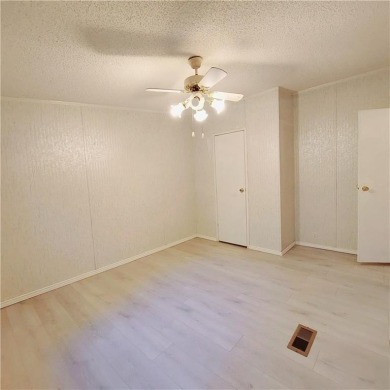 Charming  Move-In Ready in Turtle Cove!

Welcome to 281 on Turtle Cove Golf Course in Georgia - for sale on GolfHomes.com, golf home, golf lot