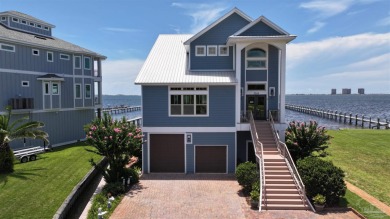 INSTANT EQUITY! PRICE REDUCED $100K BELOW MARKET VALUE FOR QUICK on Tiger Point Golf and Country Club in Florida - for sale on GolfHomes.com, golf home, golf lot