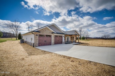 OPEN HOUSE FROM 2-4 SUNDAY 02/23/25 NEW CONSTRUCTION, Single on The Crossings Golf Club in Tennessee - for sale on GolfHomes.com, golf home, golf lot