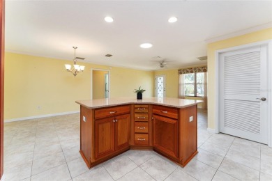 Welcome to this well-maintained AMARILLO MODEL located in the on The Links of Spruce Creek in Florida - for sale on GolfHomes.com, golf home, golf lot