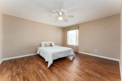 Welcome to this well-maintained AMARILLO MODEL located in the on The Links of Spruce Creek in Florida - for sale on GolfHomes.com, golf home, golf lot