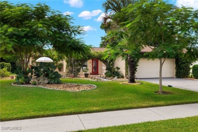 Welcome to this stunning 2 bed + den, 2 bath home in the on Lakewood Country Club in Florida - for sale on GolfHomes.com, golf home, golf lot