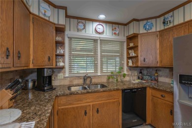 GREAT 4BR/2 1/2 BATH ONE LEVEL HOME LOCATED ON THE THIRTEENTH on Arrowhead Country Club in Alabama - for sale on GolfHomes.com, golf home, golf lot