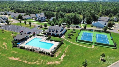 Why wait to build when you can buy this barely lived in on Edgewater Golf Club in South Carolina - for sale on GolfHomes.com, golf home, golf lot