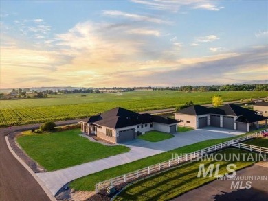 45K CREDIT OFFERED FOR WHATEVER YOU NEED IT FOR WITH FULL PRICE on River Bend Golf Course in Idaho - for sale on GolfHomes.com, golf home, golf lot