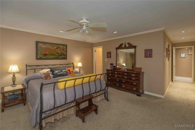 GREAT 4BR/2 1/2 BATH ONE LEVEL HOME LOCATED ON THE THIRTEENTH on Arrowhead Country Club in Alabama - for sale on GolfHomes.com, golf home, golf lot