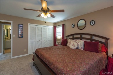GREAT 4BR/2 1/2 BATH ONE LEVEL HOME LOCATED ON THE THIRTEENTH on Arrowhead Country Club in Alabama - for sale on GolfHomes.com, golf home, golf lot