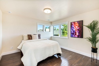 Enjoy mountain views, flexible living space, and energy on Tetherow Golf Club in Oregon - for sale on GolfHomes.com, golf home, golf lot