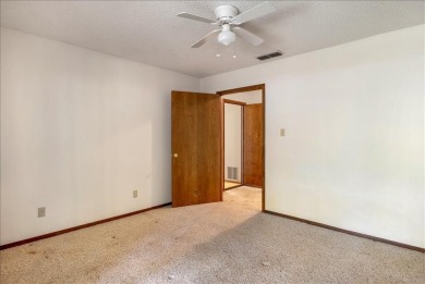 Discover the potential in this 3 bedroom, 2 bath home tucked on Hide-A-Way Lake Golf Course in Texas - for sale on GolfHomes.com, golf home, golf lot