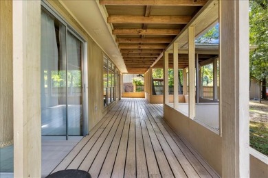 Discover the potential in this 3 bedroom, 2 bath home tucked on Hide-A-Way Lake Golf Course in Texas - for sale on GolfHomes.com, golf home, golf lot