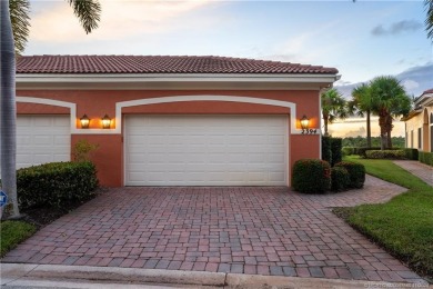 Luxurious Waterfront End-Unit Townhouse in *Harbour Island* at on Palm Cove Golf and Yacht Club in Florida - for sale on GolfHomes.com, golf home, golf lot