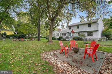 Discover your forever home in Bay Hills! This charming 4-bedroom on Bay Hills Golf Club in Maryland - for sale on GolfHomes.com, golf home, golf lot