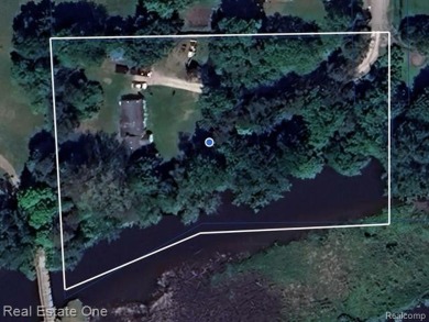 **Investment Opportunity** VALUE IS IN THE LAND! - Here is your on Kearsley Lake Golf Course in Michigan - for sale on GolfHomes.com, golf home, golf lot