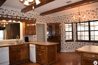 Just a quick 2-minute golf cart ride to Northridge Country Club on Northridge Country Club in Texas - for sale on GolfHomes.com, golf home, golf lot
