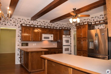 Just a quick 2-minute golf cart ride to Northridge Country Club on Northridge Country Club in Texas - for sale on GolfHomes.com, golf home, golf lot