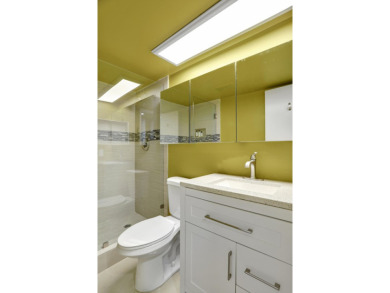 Seller is extremely motivated.  All offers considered! on Palm-Aire Country Club and Resort - The Oaks in Florida - for sale on GolfHomes.com, golf home, golf lot