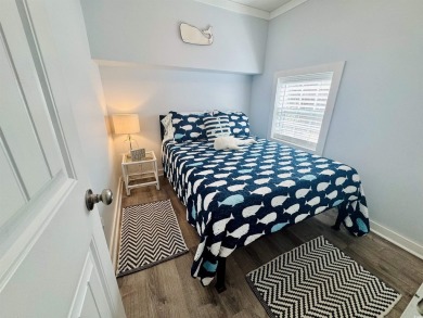 EXCELLENT OPPORTUNITY AVAILABLE ON THIS TURNKEY 3 BED/2 BATH on Prestwick Country Club in South Carolina - for sale on GolfHomes.com, golf home, golf lot