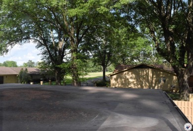 Just a quick 2-minute golf cart ride to Northridge Country Club on Northridge Country Club in Texas - for sale on GolfHomes.com, golf home, golf lot