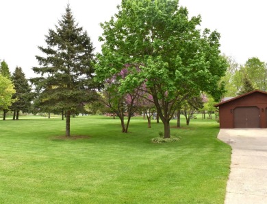 Something Spectacular on the 7th Green!! Come take a closer look on Sugar Springs Country Club in Michigan - for sale on GolfHomes.com, golf home, golf lot