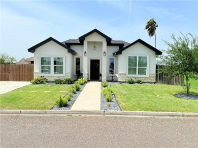 Welcome to this modern and cozy open-concept home, built in 2022 on Tierra Del Sol in Texas - for sale on GolfHomes.com, golf home, golf lot