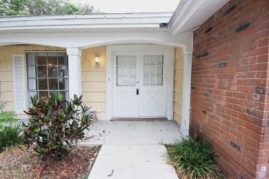 One or more photo(s) has been virtually staged. **SELLER on Beacon Woods Golf Club in Florida - for sale on GolfHomes.com, golf home, golf lot