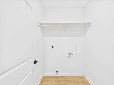 Outstanding location for stunning new Bella Vista home in on Bella Vista Country Club - Berksdale in Arkansas - for sale on GolfHomes.com, golf home, golf lot