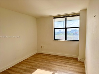***Seller has accepted an offer, awaiting cleared escrow to on Turnberry Isle Resort and Club in Florida - for sale on GolfHomes.com, golf home, golf lot