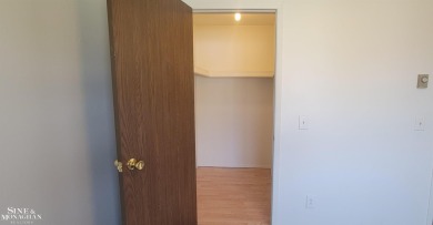 Well maintained Wildwood condo in Marysville! This 2 bedroom 1 on Marysville Golf Course in Michigan - for sale on GolfHomes.com, golf home, golf lot