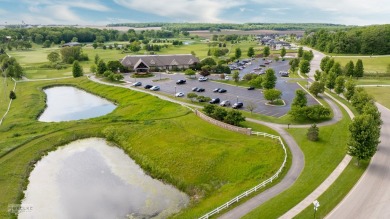 Your new lot sits on almost an acre. Your lot is wooded with a on Whitetail Ridge Golf Course in Illinois - for sale on GolfHomes.com, golf home, golf lot
