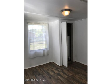 Charming Cottage Near Golf, Parks, and Beaches! Discover the on Palatka Golf Club in Florida - for sale on GolfHomes.com, golf home, golf lot
