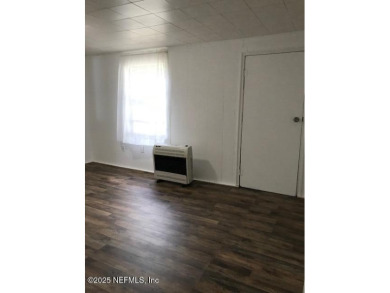 Charming Cottage Near Golf, Parks, and Beaches! Discover the on Palatka Golf Club in Florida - for sale on GolfHomes.com, golf home, golf lot