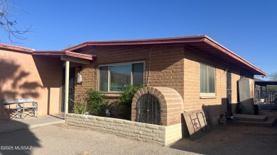 AMAZING LOW PRICE-Charming Barrio Hollywood Gem! Welcome to this on Trini Alvarez El Rio Golf Course in Arizona - for sale on GolfHomes.com, golf home, golf lot