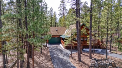 Charming, Fully Furnished home located in the highly desired on Pinetop Lakes Country Club in Arizona - for sale on GolfHomes.com, golf home, golf lot