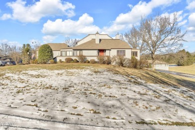 Welcome to your new home! This beautifully maintained 3 bed 2 on Country Club of Bristol in Tennessee - for sale on GolfHomes.com, golf home, golf lot