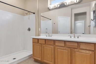 This clean, cute and move-in ready Arcada model with 2 BD + Den on Corte Bella Golf Club in Arizona - for sale on GolfHomes.com, golf home, golf lot
