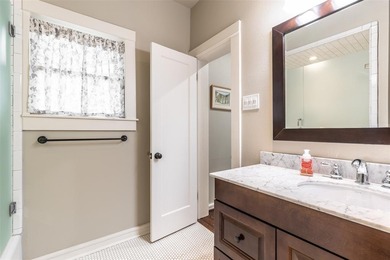 Beautiful Craftsman Home in the heart of the North Oak Cliff on Stevens Park Golf Course in Texas - for sale on GolfHomes.com, golf home, golf lot