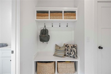 You'll love this almost new 2-story in the Smithville School on Paradise Pointe Golf Complex in Missouri - for sale on GolfHomes.com, golf home, golf lot