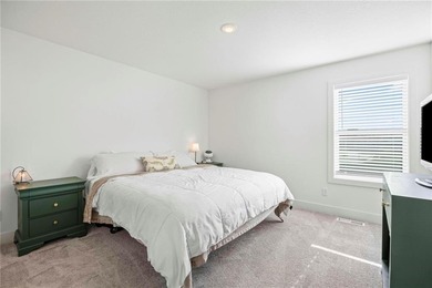 You'll love this almost new 2-story in the Smithville School on Paradise Pointe Golf Complex in Missouri - for sale on GolfHomes.com, golf home, golf lot