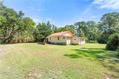 The price of PEACE, PRIVACY, SECURITY! 3 Bedroom 1 bathroom with on High Pointe Golf Club in Alabama - for sale on GolfHomes.com, golf home, golf lot